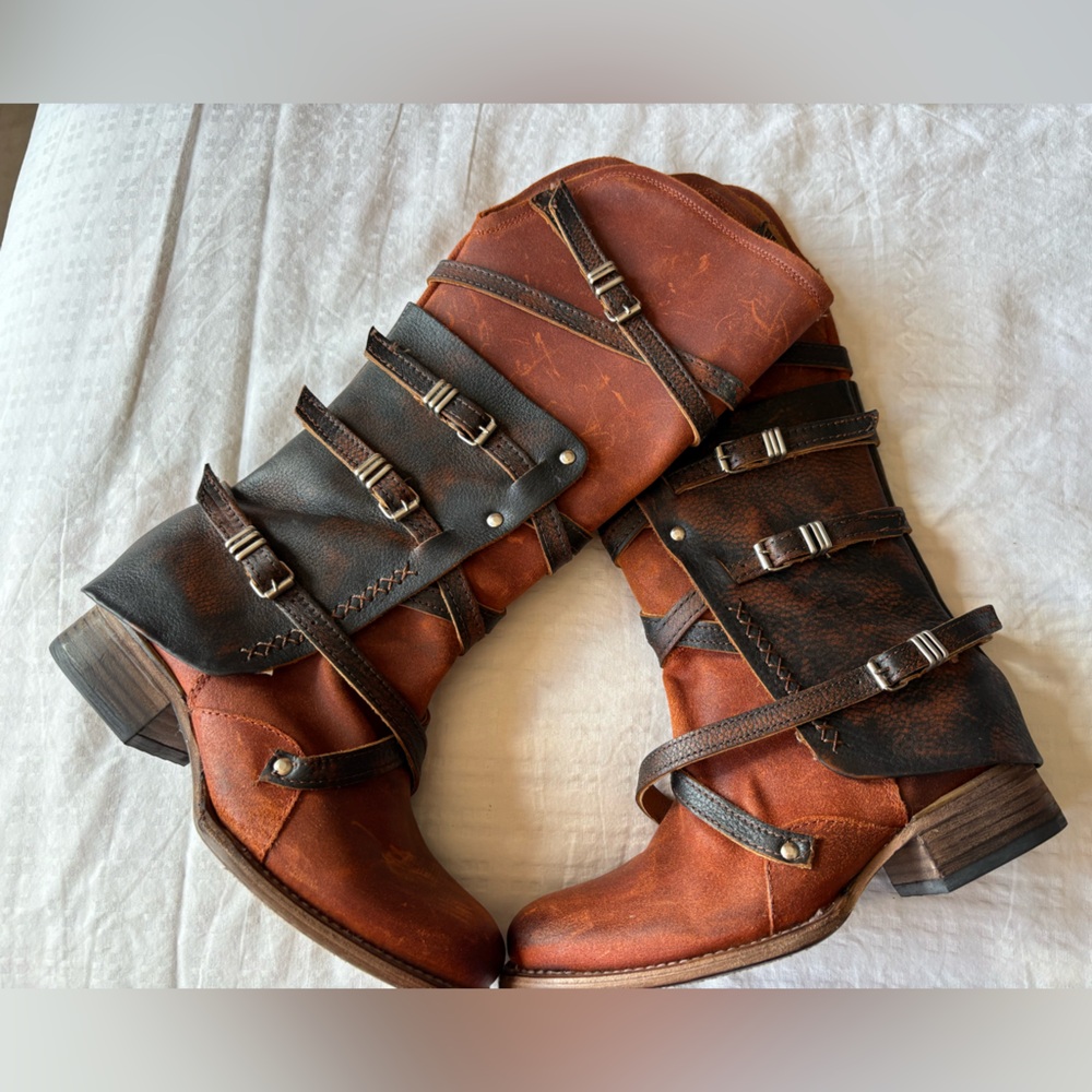 Freebird by Steven Brown Leather Boots - Picture 15 of 16